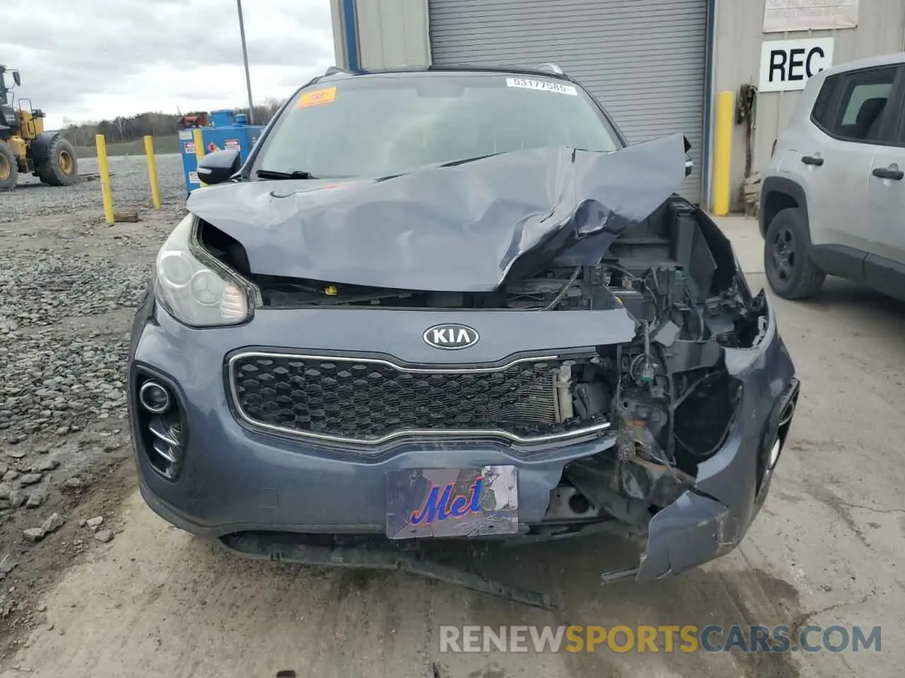 5 fotografías del automóvil dañado KNDPNCAC4K7499762 KIA SPORTAGE 2019