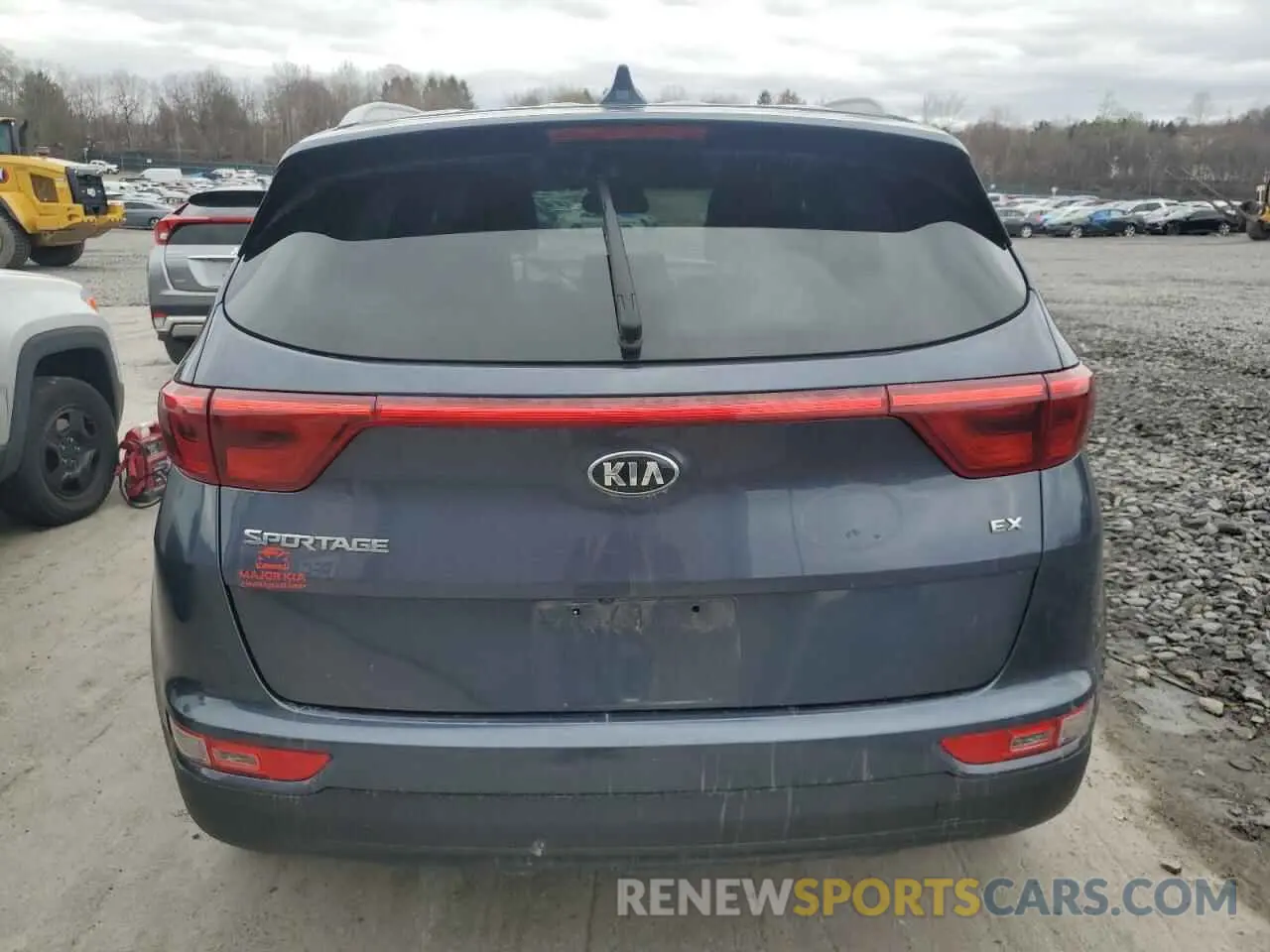 6 fotografías del automóvil dañado KNDPNCAC4K7499762 KIA SPORTAGE 2019