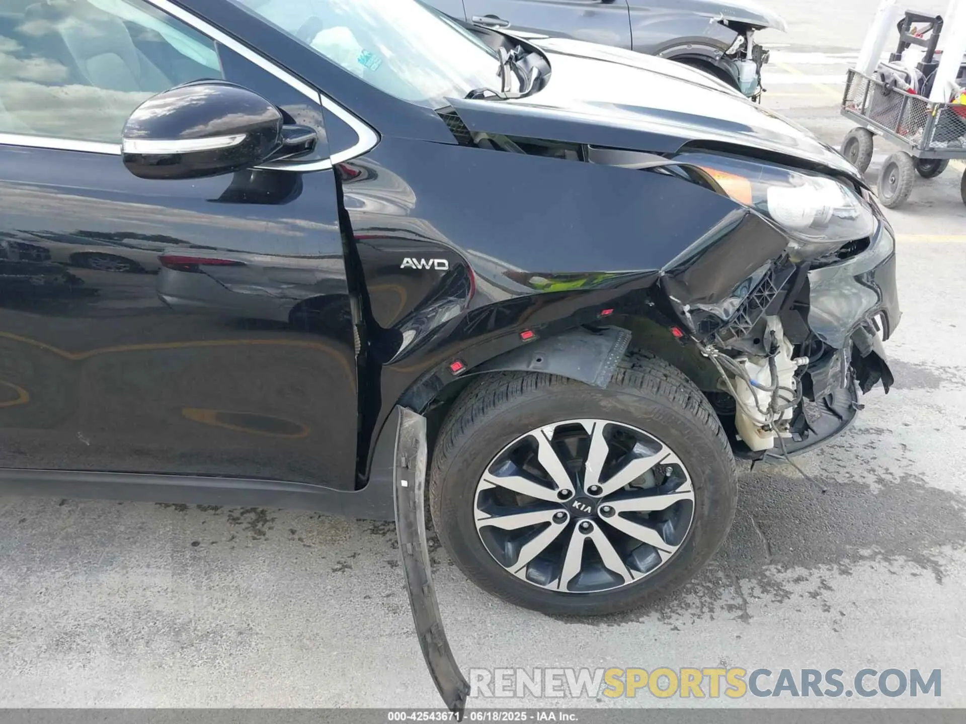 6 fotografías del automóvil dañado KNDPNCAC6K7582268 KIA SPORTAGE 2019