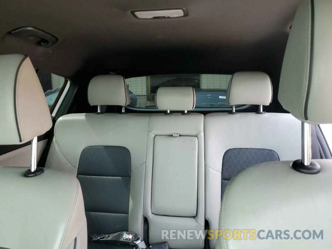 10 fotografías del automóvil dañado KNDPNCAC7K7522953 KIA SPORTAGE 2019