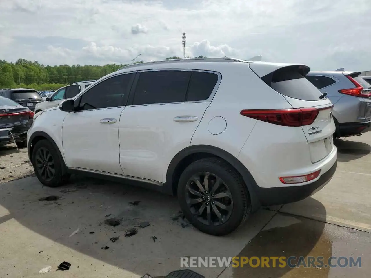 2 fotografías del automóvil dañado KNDPNCAC7K7522953 KIA SPORTAGE 2019