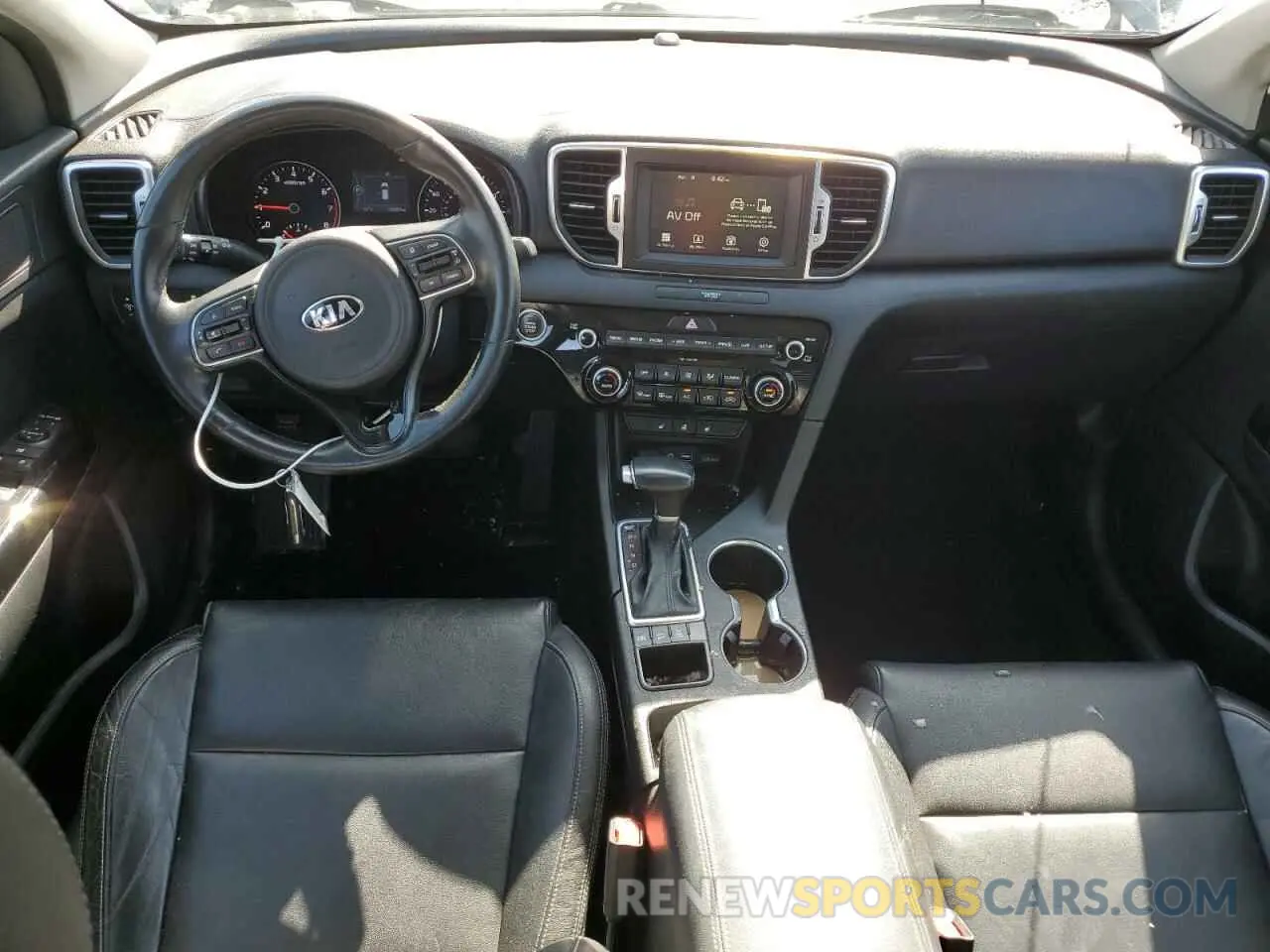 8 fotografías del automóvil dañado KNDPNCAC7K7597071 KIA SPORTAGE 2019