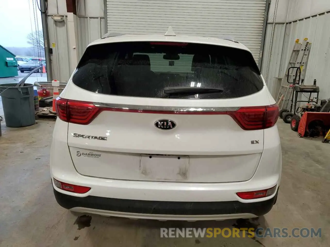 6 fotografías del automóvil dañado KNDPNCAC8K7600351 KIA SPORTAGE 2019