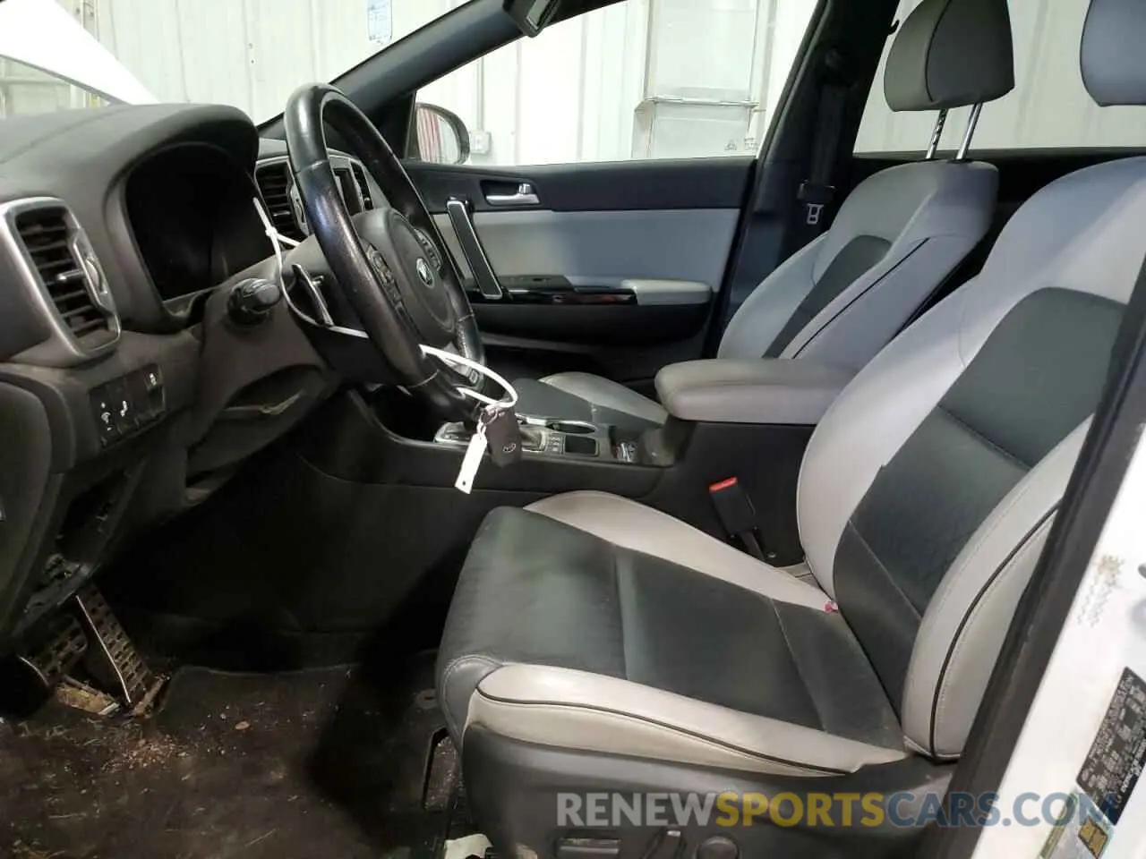 7 fotografías del automóvil dañado KNDPNCAC8K7600351 KIA SPORTAGE 2019