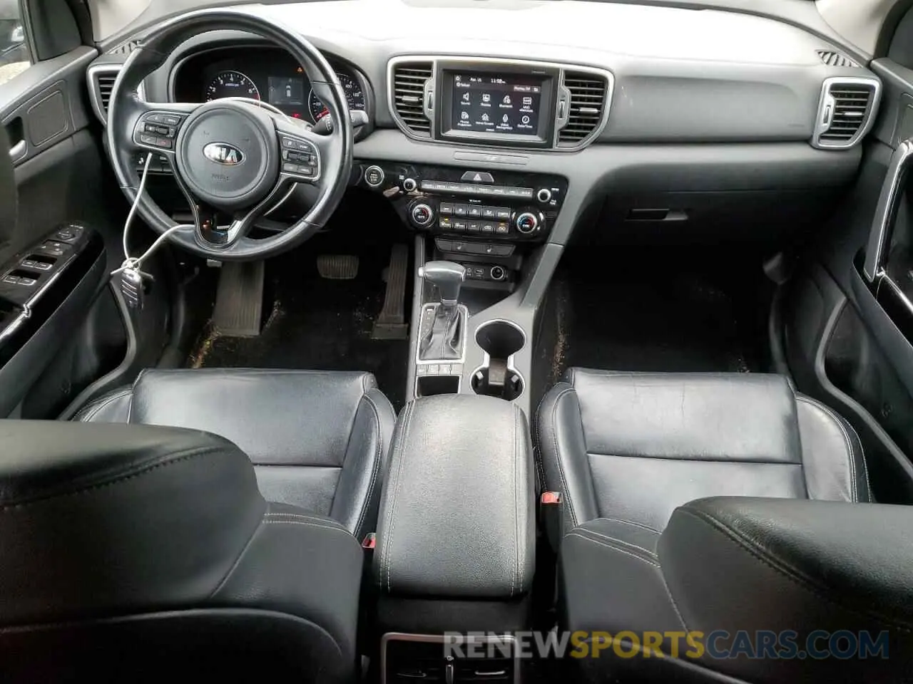 8 fotografías del automóvil dañado KNDPNCACXK7542002 KIA SPORTAGE 2019