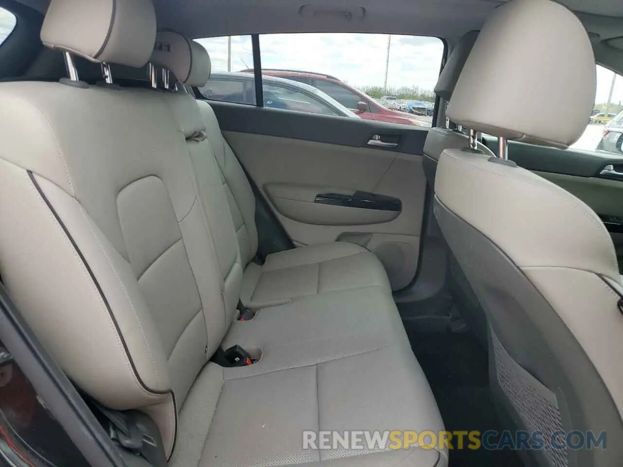11 fotografías del automóvil dañado KNDPRCA67K7580480 KIA SPORTAGE 2019