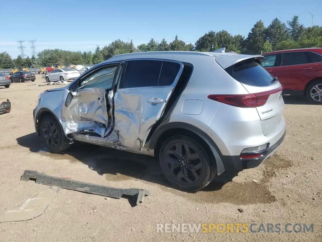 2 fotografías del automóvil dañado KNDP63AC1L7663919 KIA SPORTAGE 2020