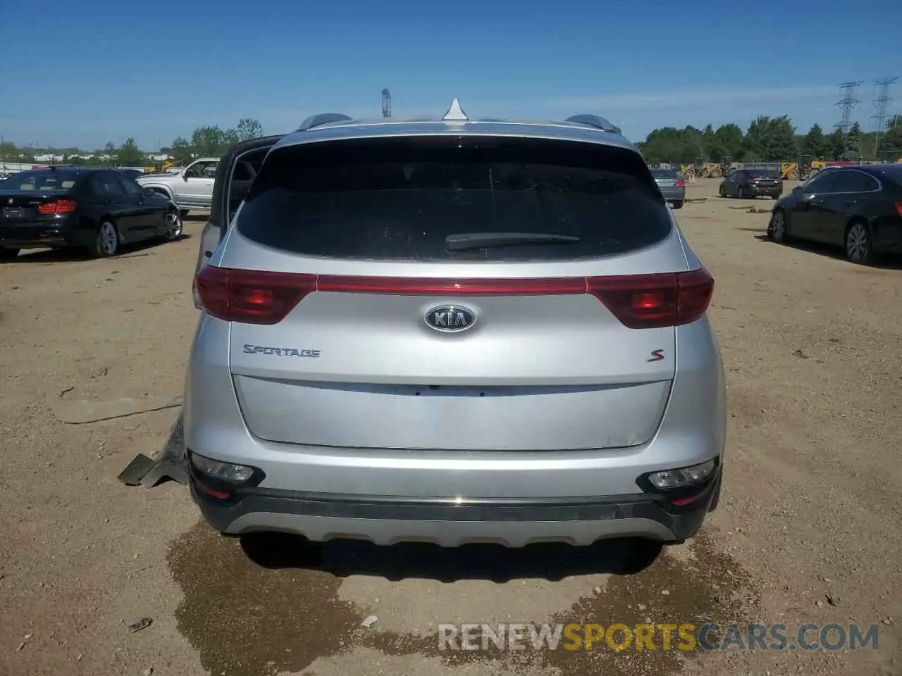 6 fotografías del automóvil dañado KNDP63AC1L7663919 KIA SPORTAGE 2020
