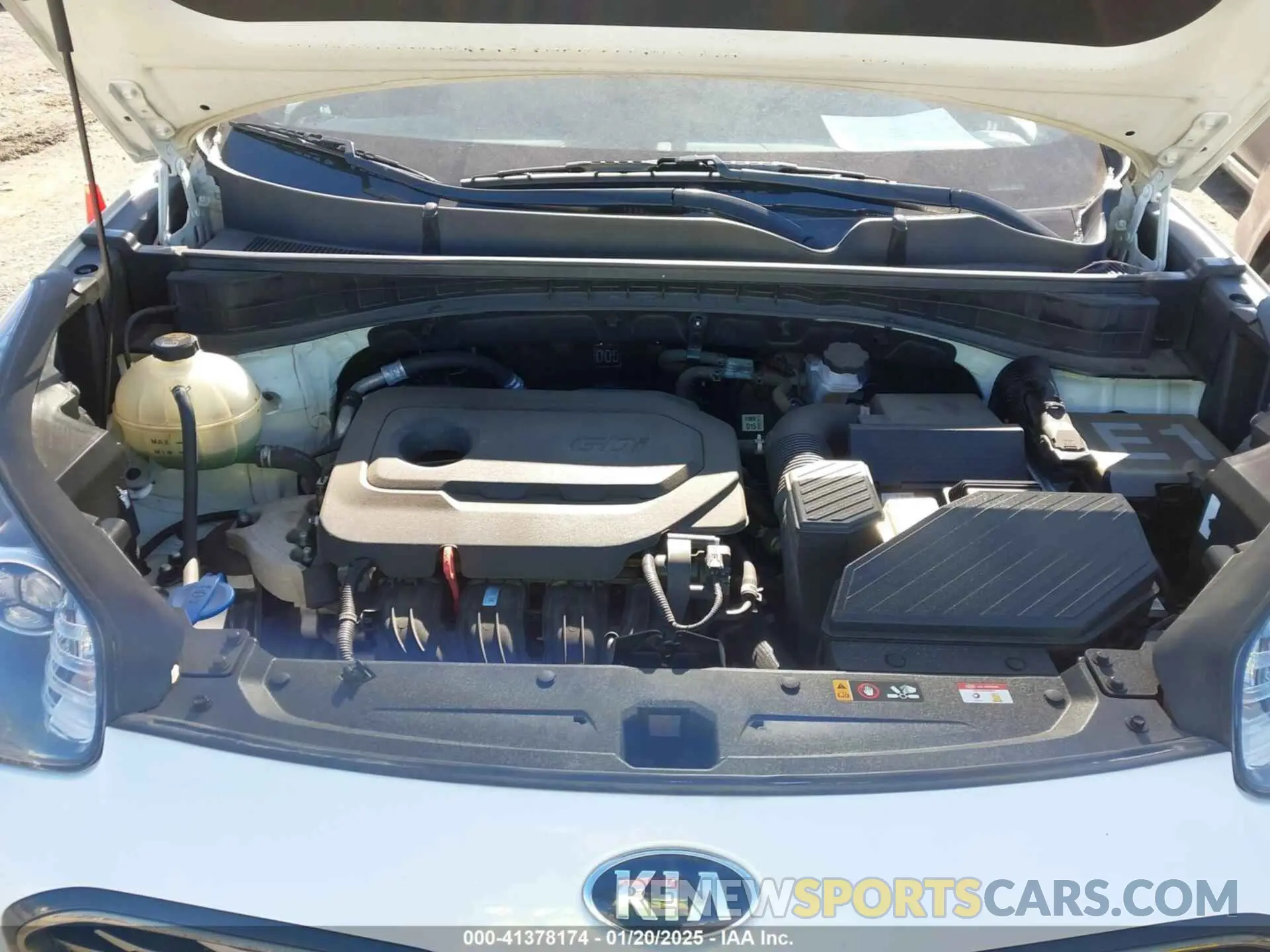 10 fotografías del automóvil dañado KNDP63AC2L7661774 KIA SPORTAGE 2020