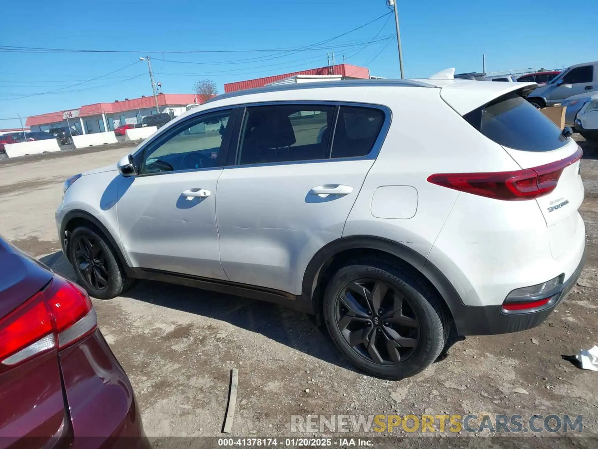 13 fotografías del automóvil dañado KNDP63AC2L7661774 KIA SPORTAGE 2020