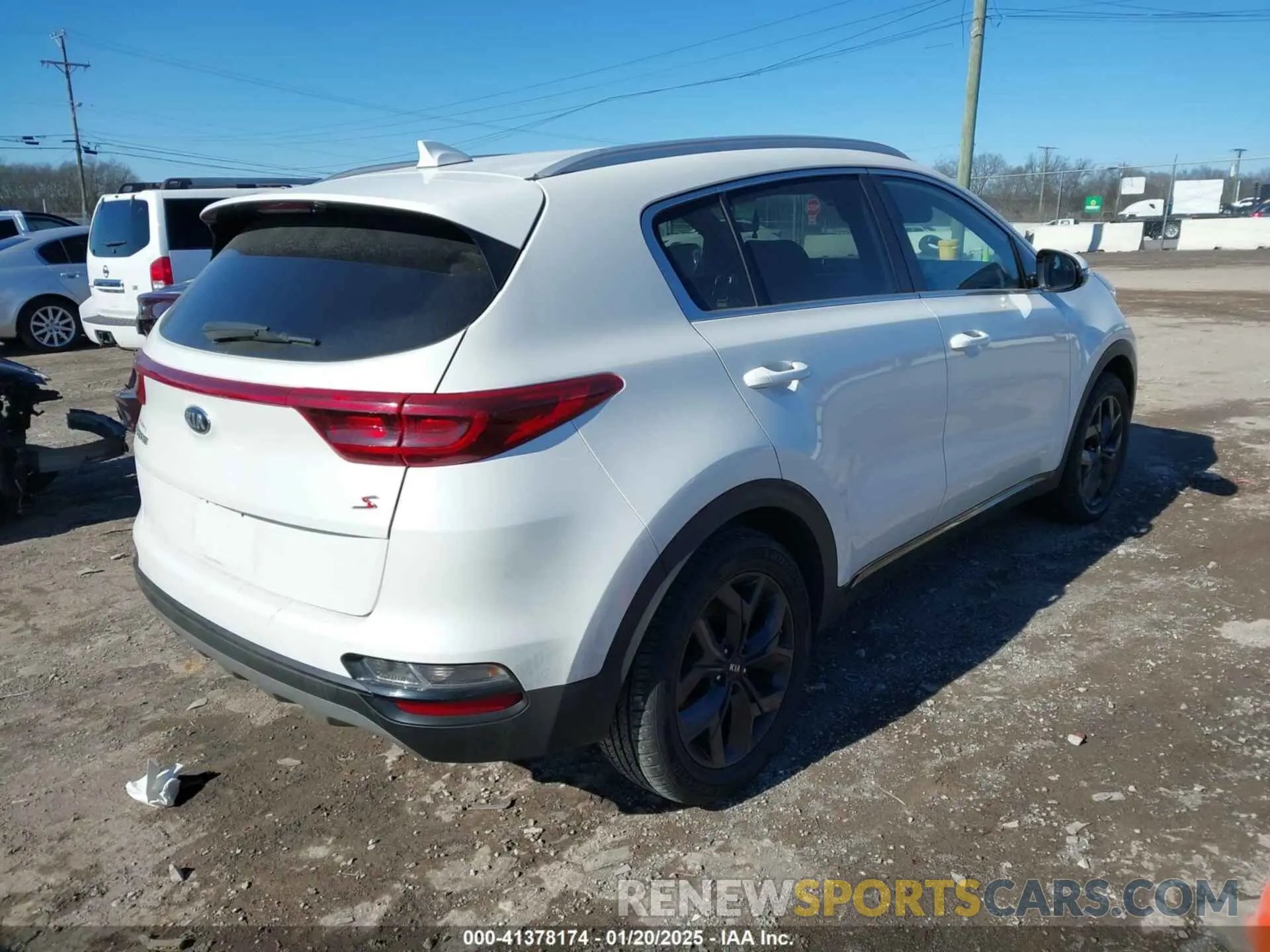 4 fotografías del automóvil dañado KNDP63AC2L7661774 KIA SPORTAGE 2020
