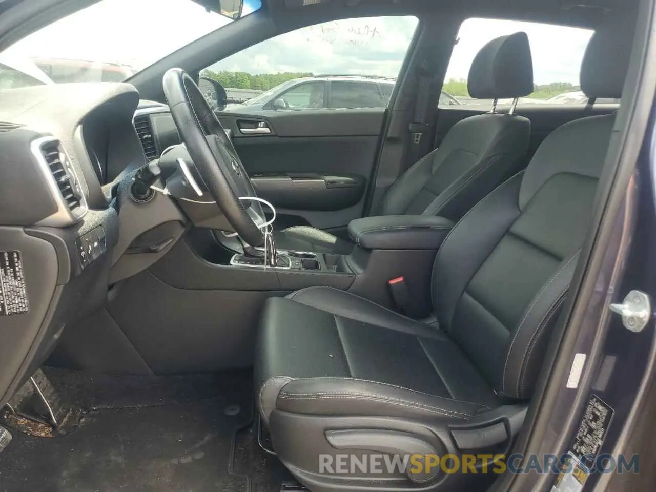 7 fotografías del automóvil dañado KNDP63AC2L7669115 KIA SPORTAGE 2020