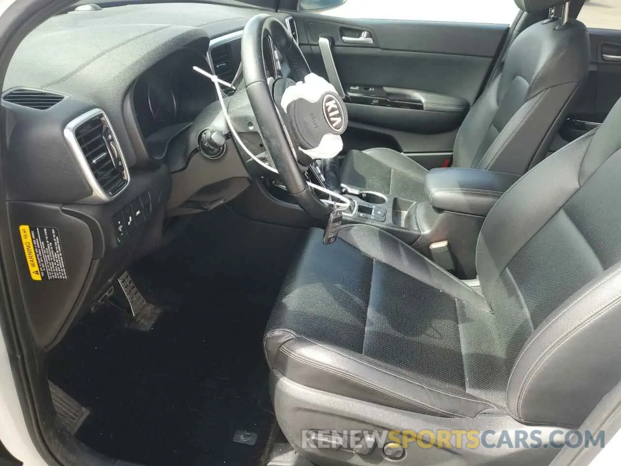7 fotografías del automóvil dañado KNDP63AC2L7743407 KIA SPORTAGE 2020