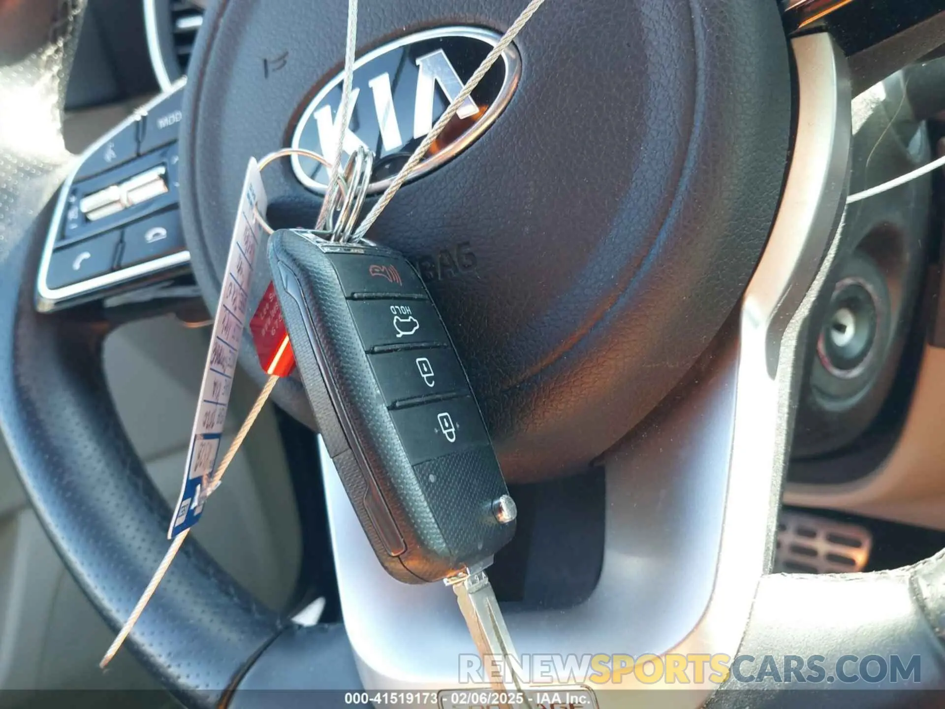 11 fotografías del automóvil dañado KNDP63AC2L7822009 KIA SPORTAGE 2020