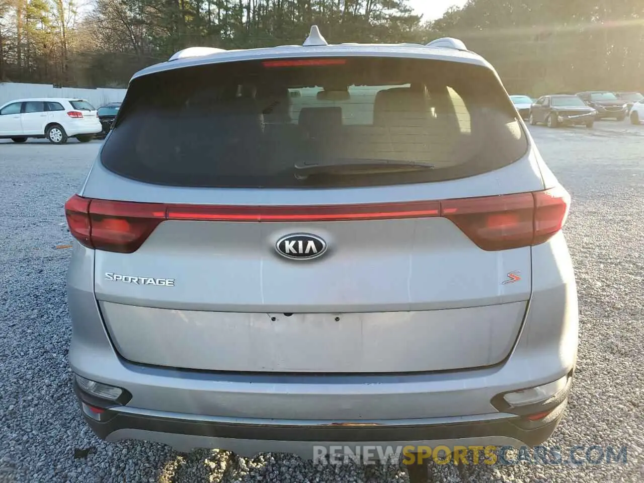 6 fotografías del automóvil dañado KNDP63AC3L7682956 KIA SPORTAGE 2020