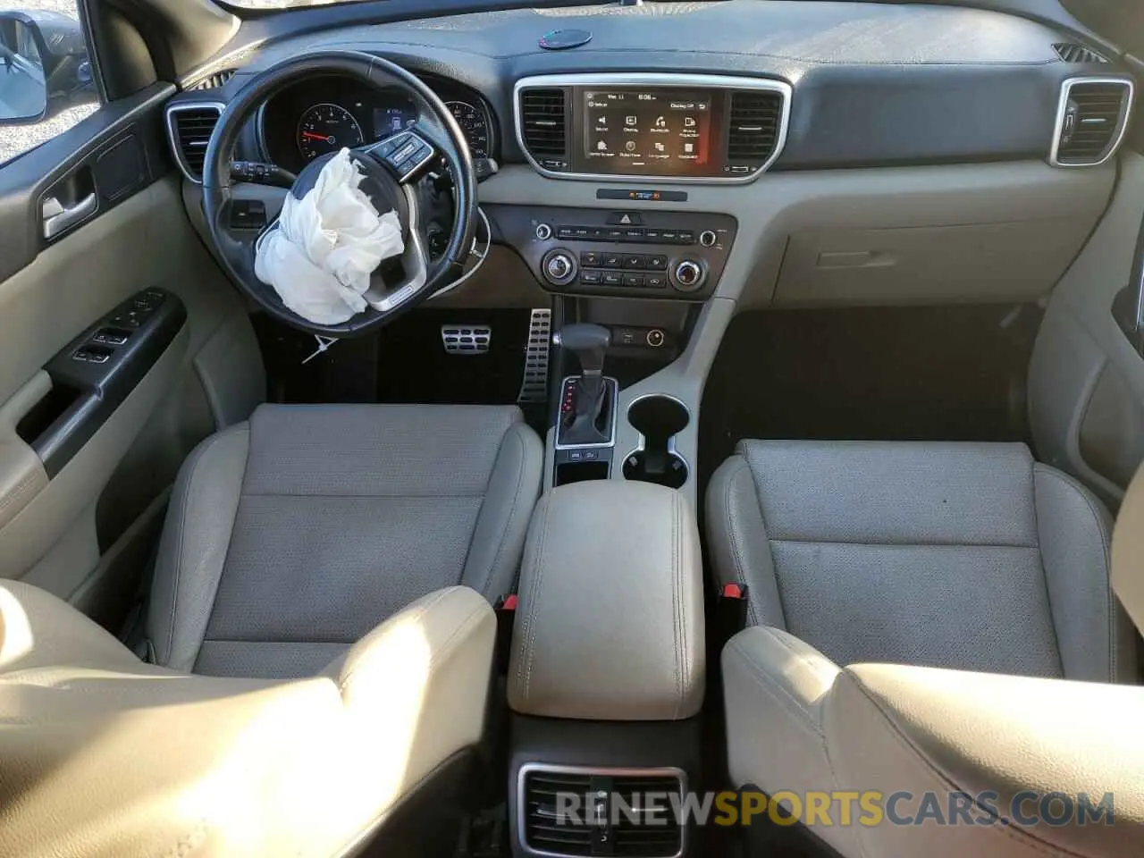 8 fotografías del automóvil dañado KNDP63AC3L7682956 KIA SPORTAGE 2020