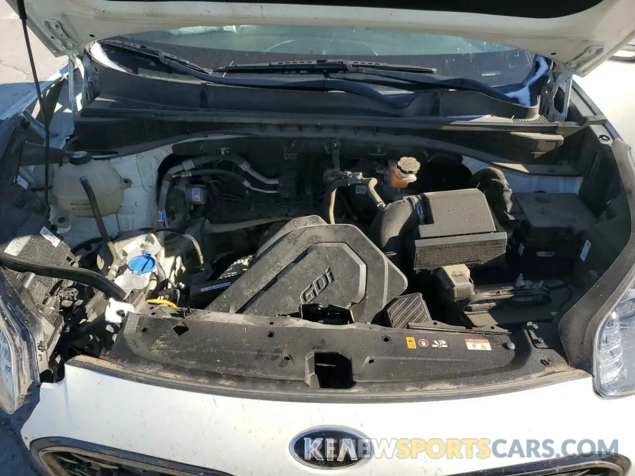 12 fotografías del automóvil dañado KNDP63AC3L7808751 KIA SPORTAGE 2020