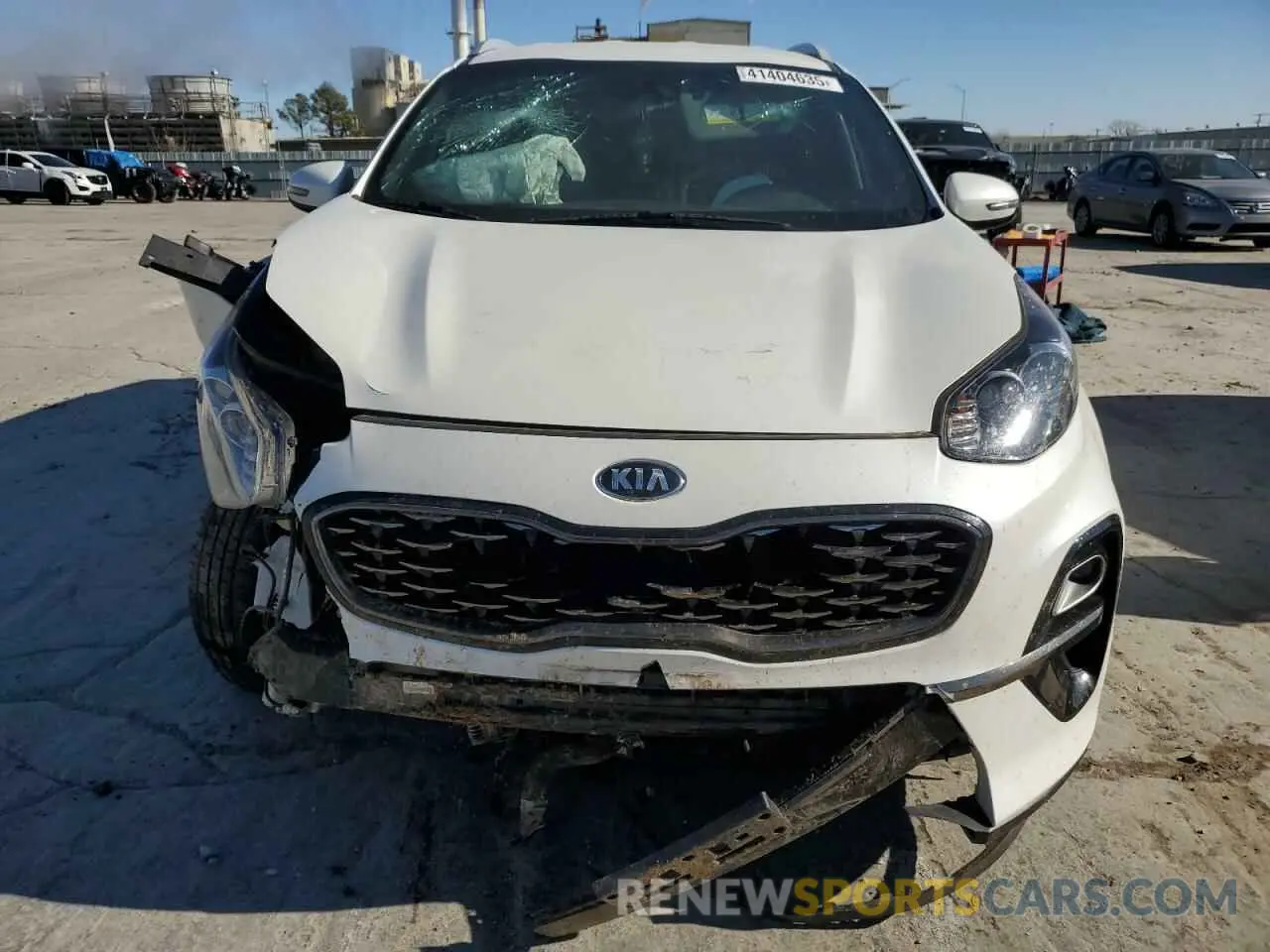 5 fotografías del automóvil dañado KNDP63AC3L7808751 KIA SPORTAGE 2020