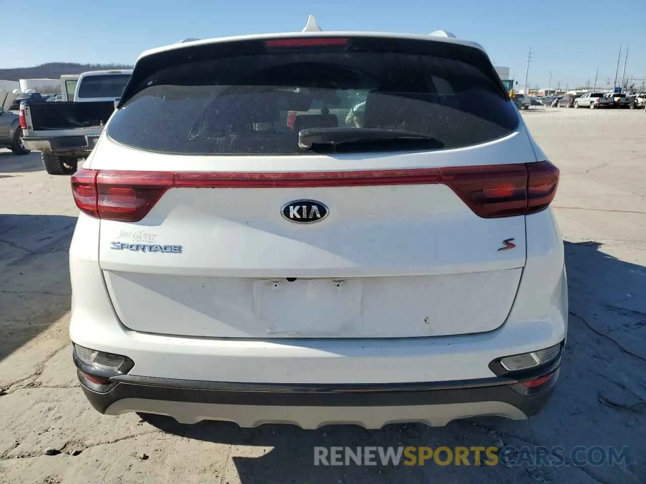 6 fotografías del automóvil dañado KNDP63AC3L7808751 KIA SPORTAGE 2020