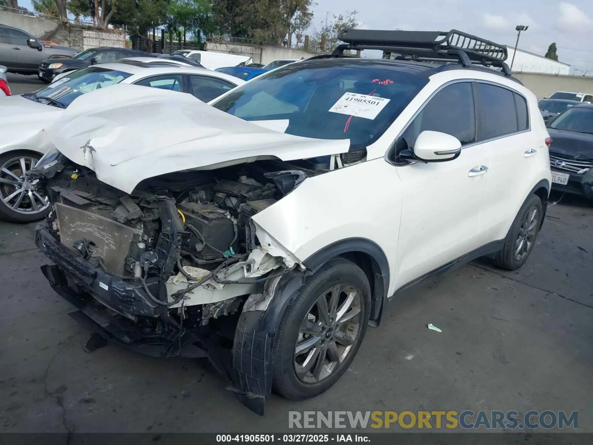 2 fotografías del automóvil dañado KNDP63AC4L7794665 KIA SPORTAGE 2020