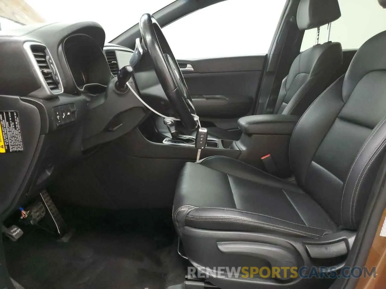 7 fotografías del automóvil dañado KNDP63AC5L7647318 KIA SPORTAGE 2020