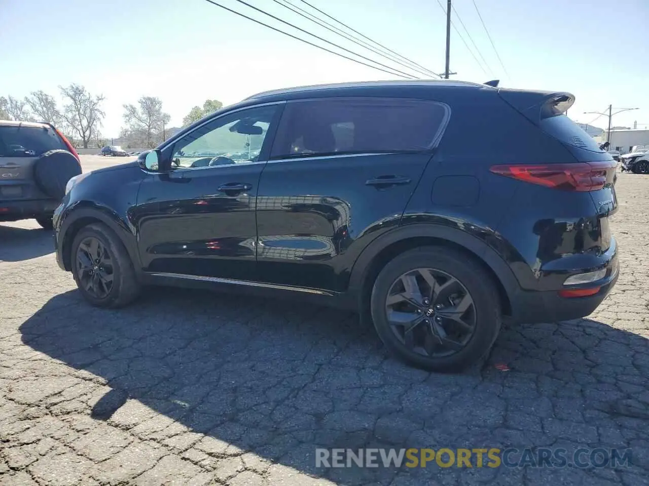 2 fotografías del automóvil dañado KNDP63AC5L7730165 KIA SPORTAGE 2020