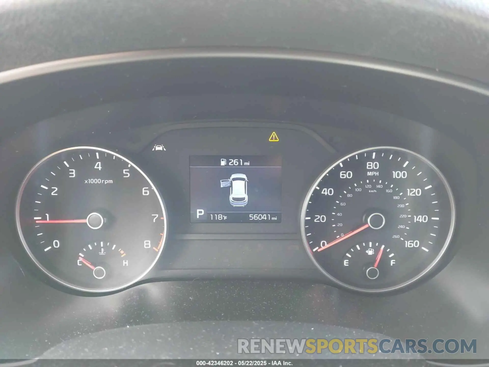 7 fotografías del automóvil dañado KNDP63AC6L7656657 KIA SPORTAGE 2020