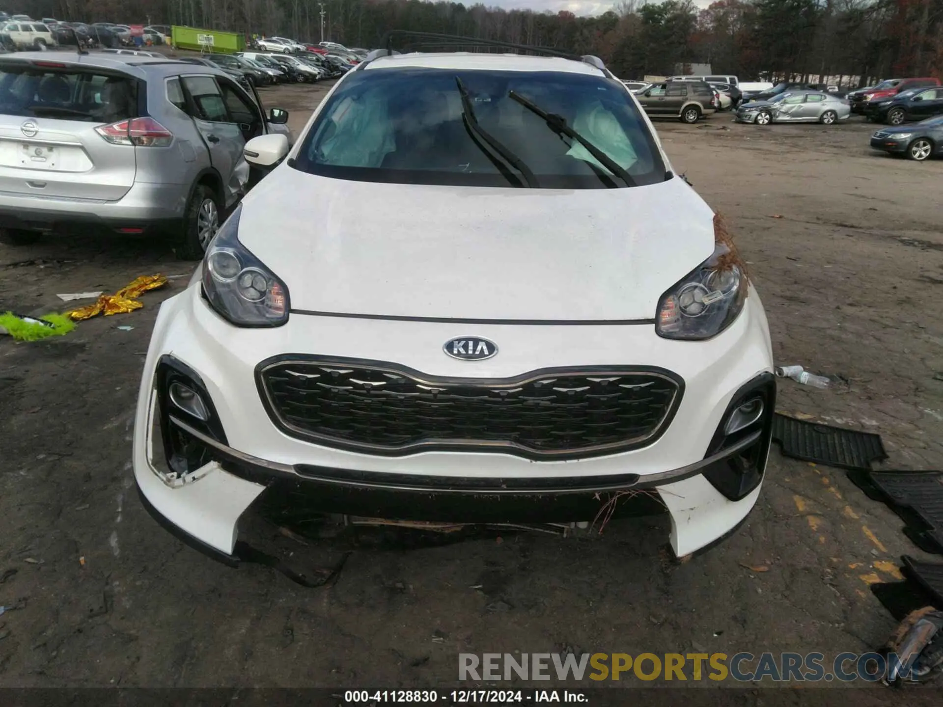 11 fotografías del automóvil dañado KNDP63AC6L7788480 KIA SPORTAGE 2020