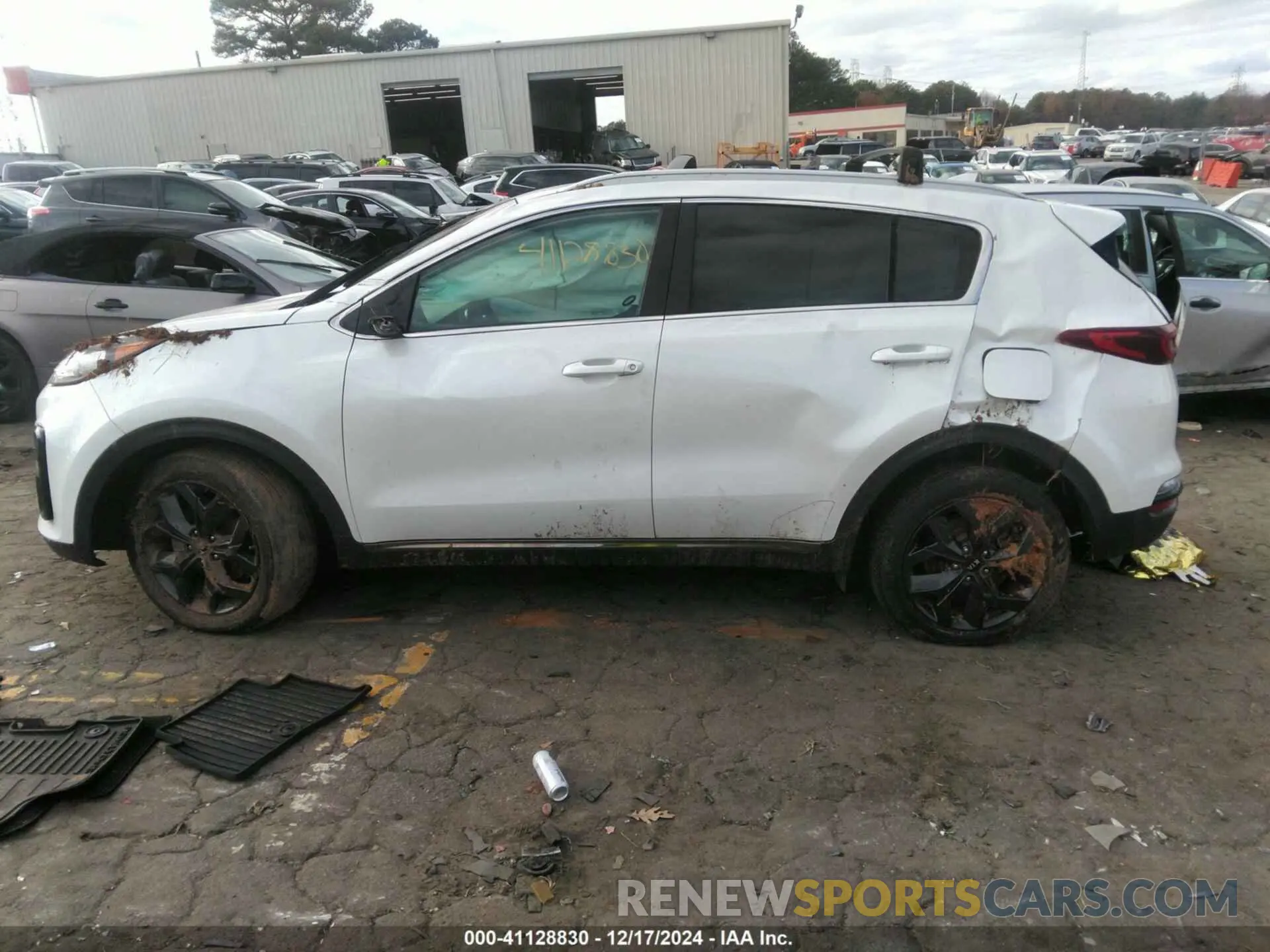 13 fotografías del automóvil dañado KNDP63AC6L7788480 KIA SPORTAGE 2020