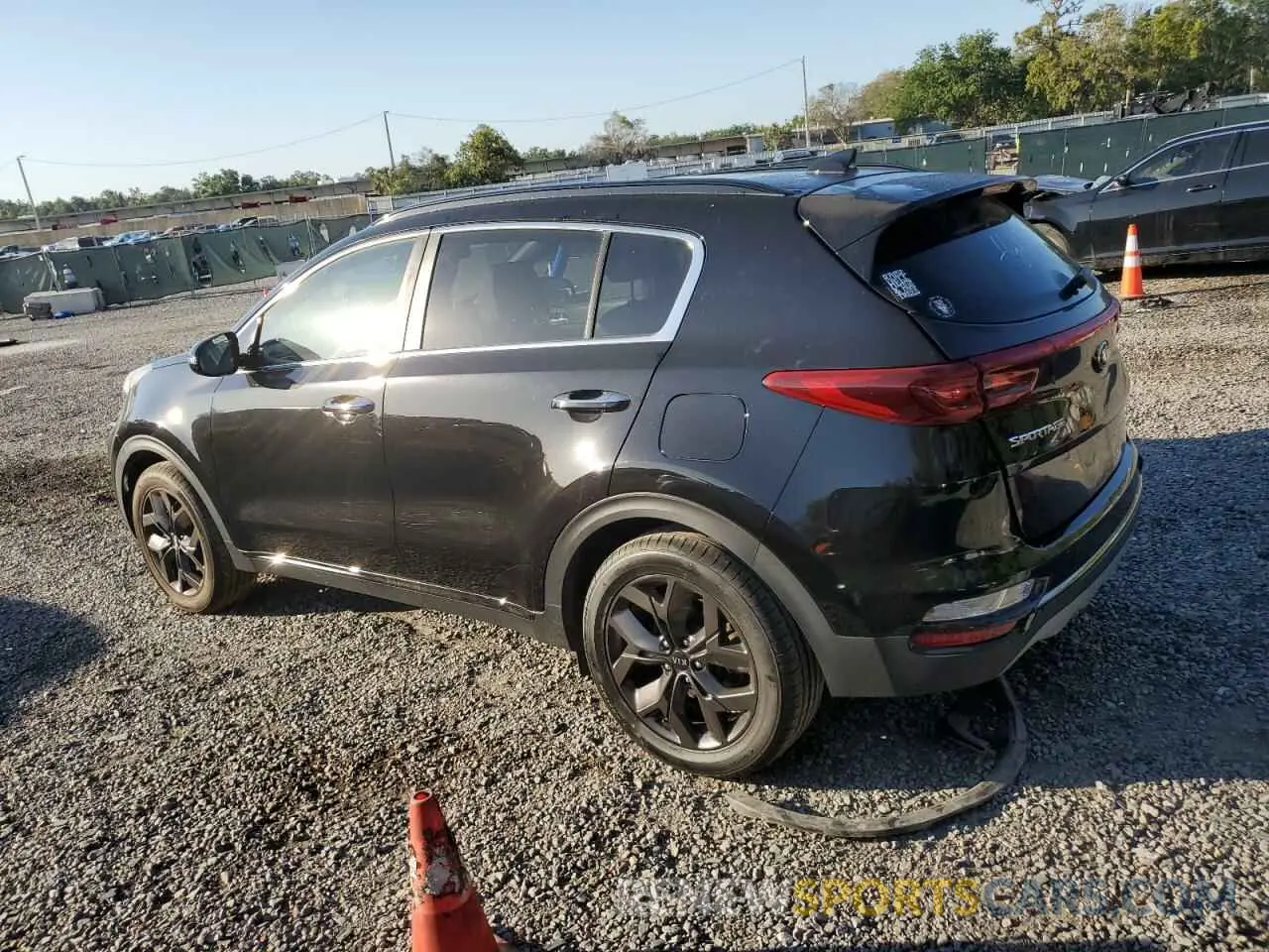 2 fotografías del automóvil dañado KNDP63AC8L7694293 KIA SPORTAGE 2020