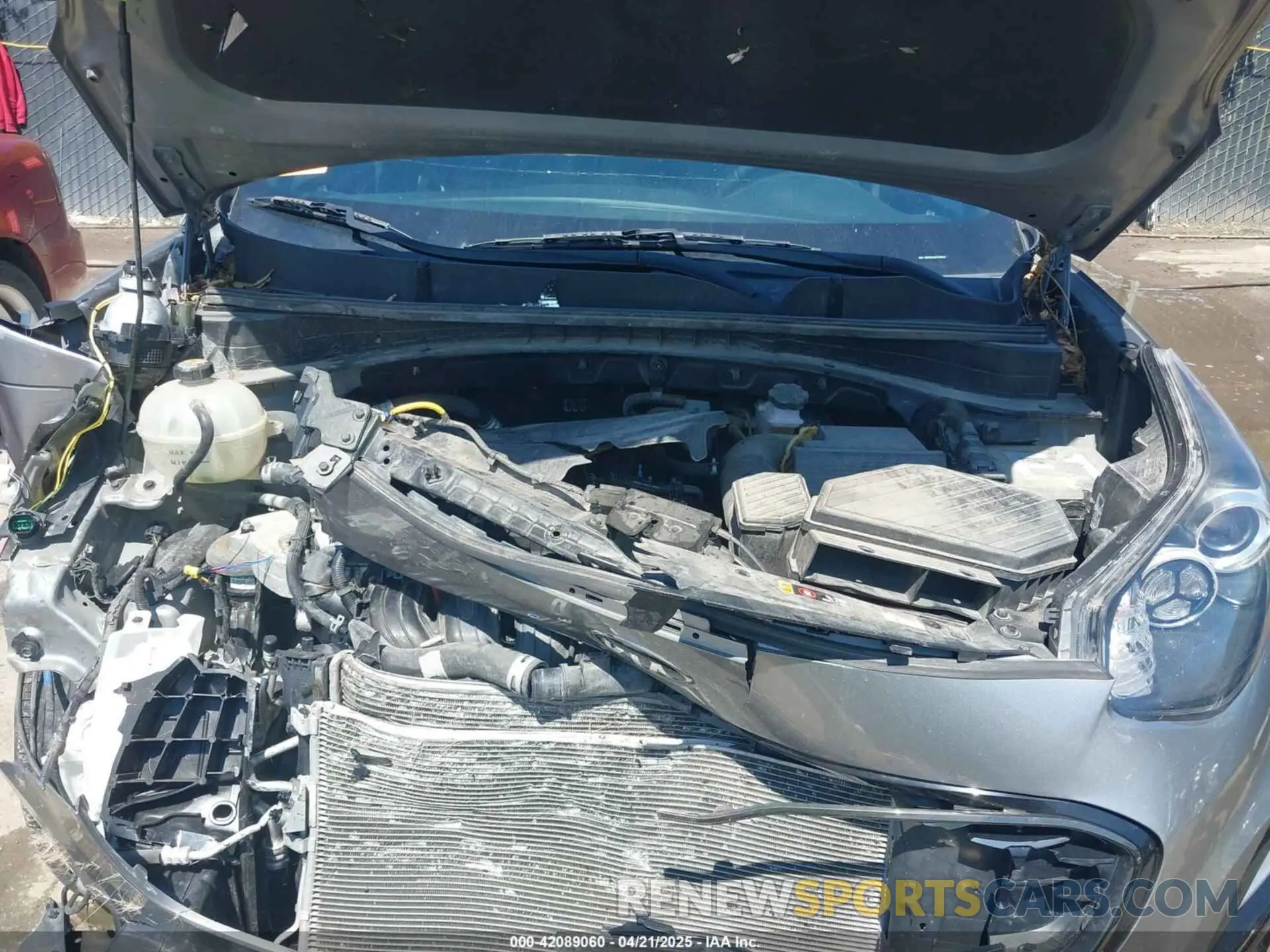 10 fotografías del automóvil dañado KNDP63AC8L7789078 KIA SPORTAGE 2020