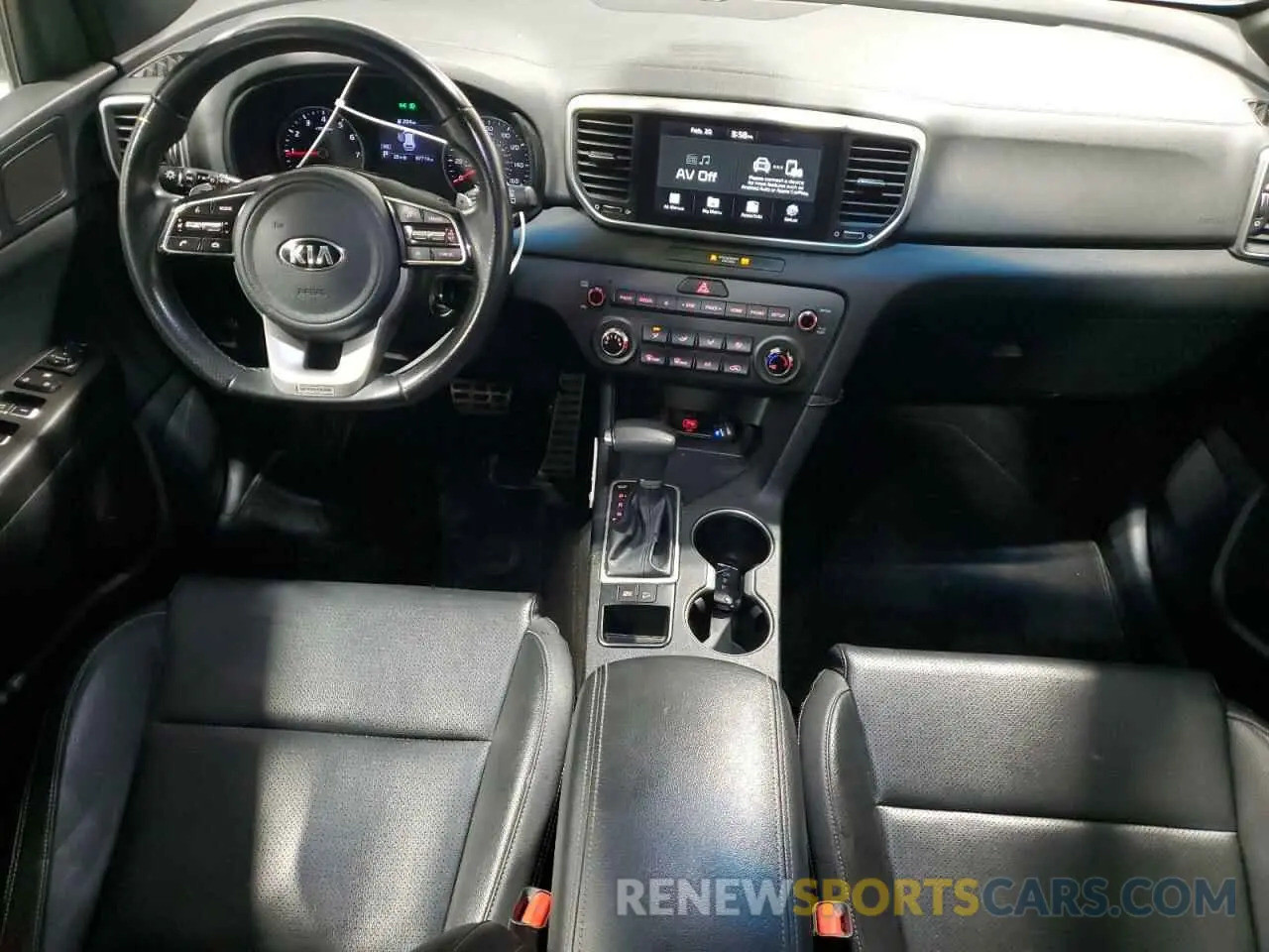 8 fotografías del automóvil dañado KNDP63AC8L7792112 KIA SPORTAGE 2020