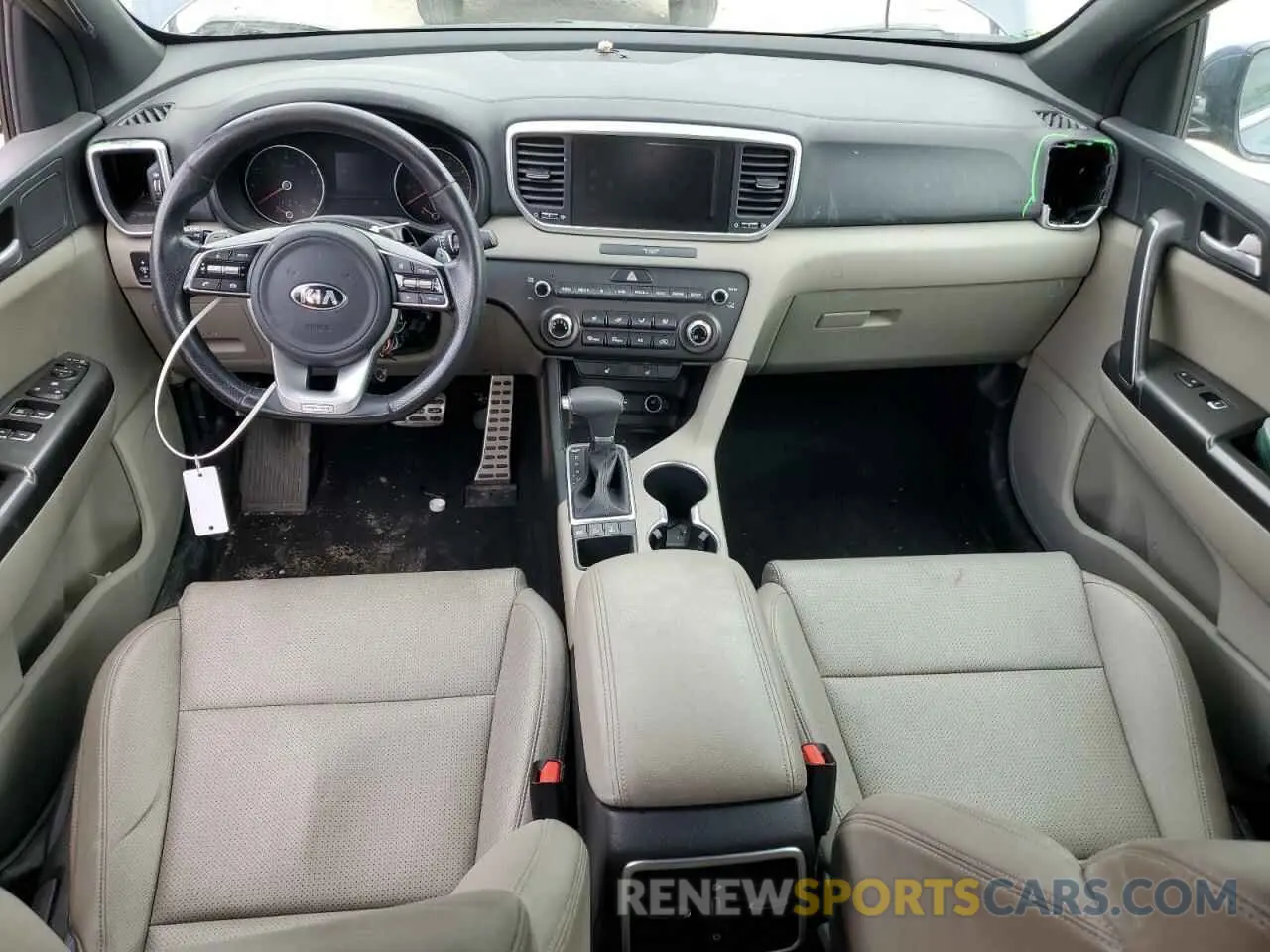 8 fotografías del automóvil dañado KNDP6CAC0L7794355 KIA SPORTAGE 2020