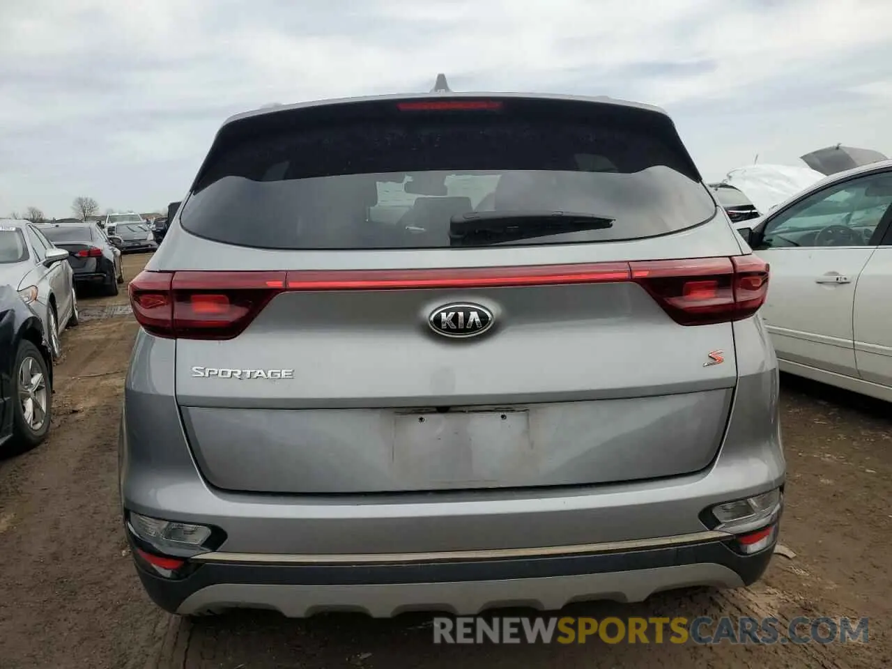 6 fotografías del automóvil dañado KNDP6CAC2L7657708 KIA SPORTAGE 2020