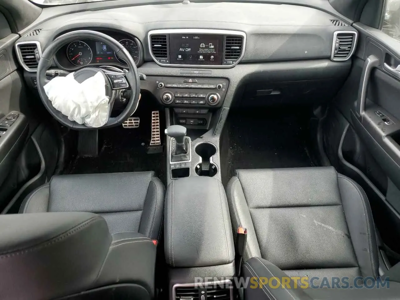 8 fotografías del automóvil dañado KNDP6CAC2L7657708 KIA SPORTAGE 2020
