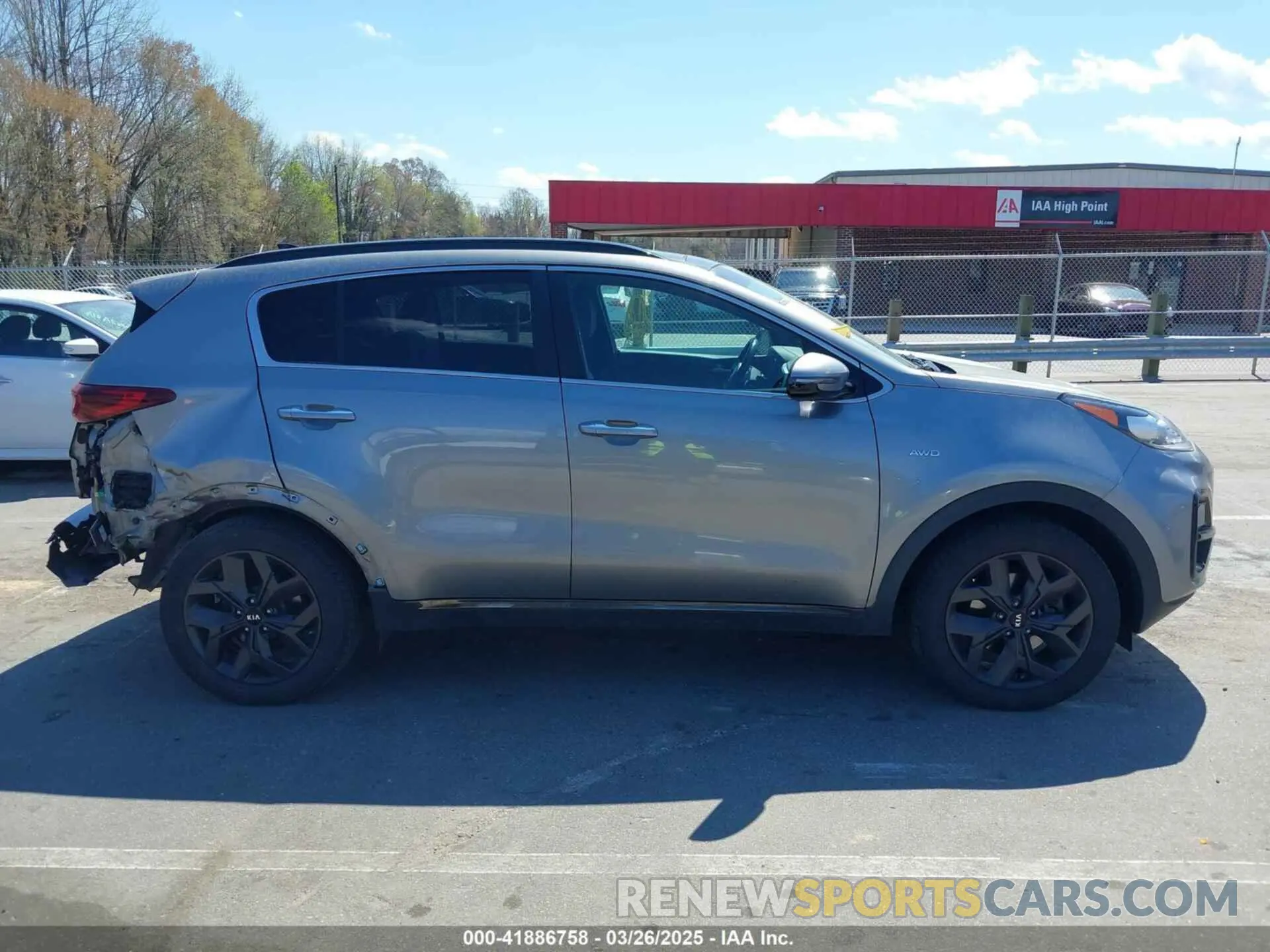 13 fotografías del automóvil dañado KNDP6CAC2L7663346 KIA SPORTAGE 2020