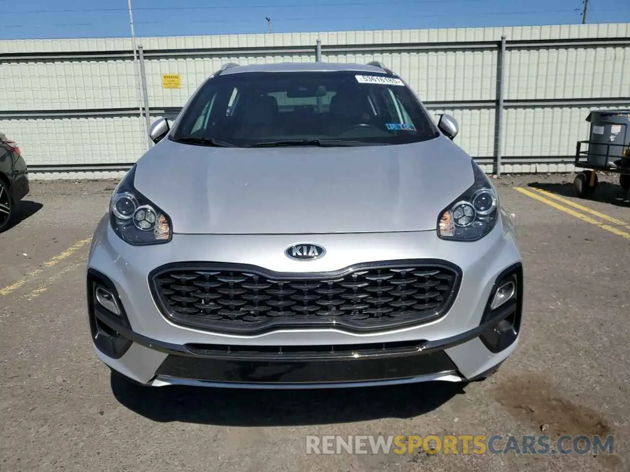 5 fotografías del automóvil dañado KNDP6CAC2L7667123 KIA SPORTAGE 2020