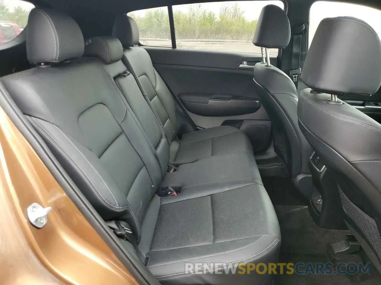 11 fotografías del automóvil dañado KNDP6CAC2L7733203 KIA SPORTAGE 2020