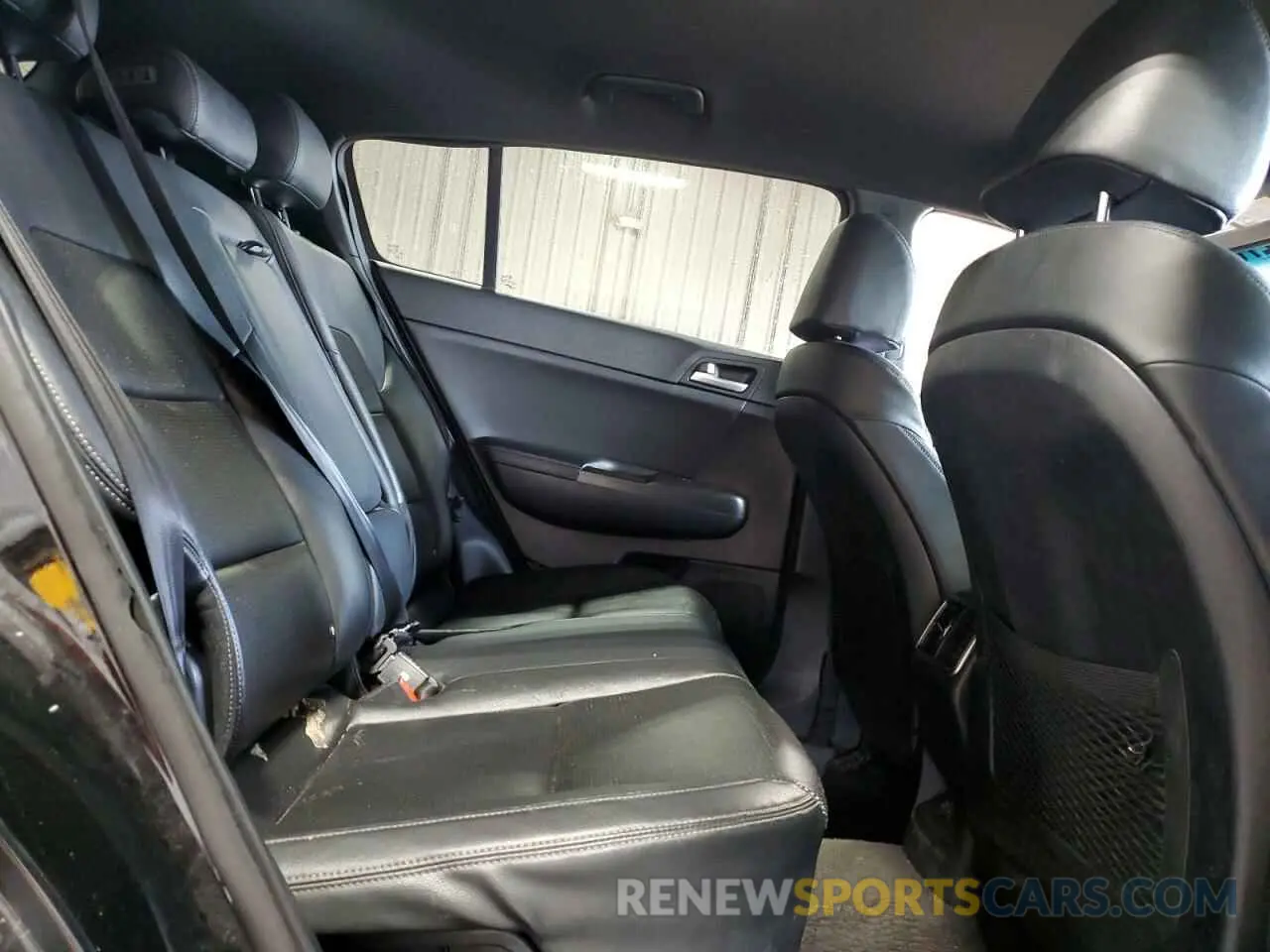 11 fotografías del automóvil dañado KNDP6CAC5L7679217 KIA SPORTAGE 2020