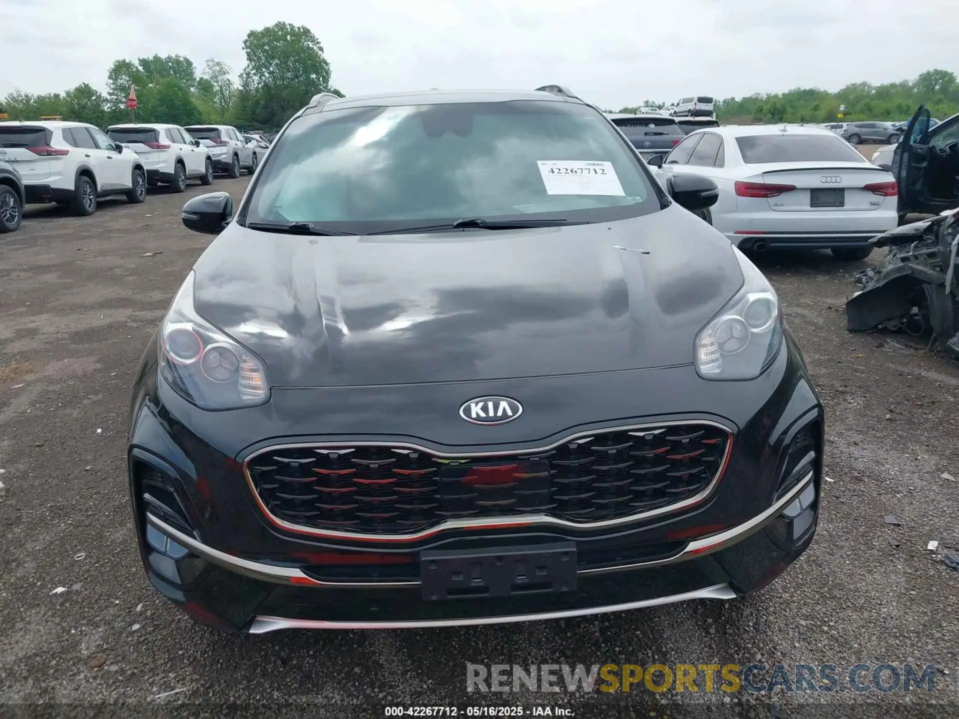 12 fotografías del automóvil dañado KNDP6CAC5L7683283 KIA SPORTAGE 2020