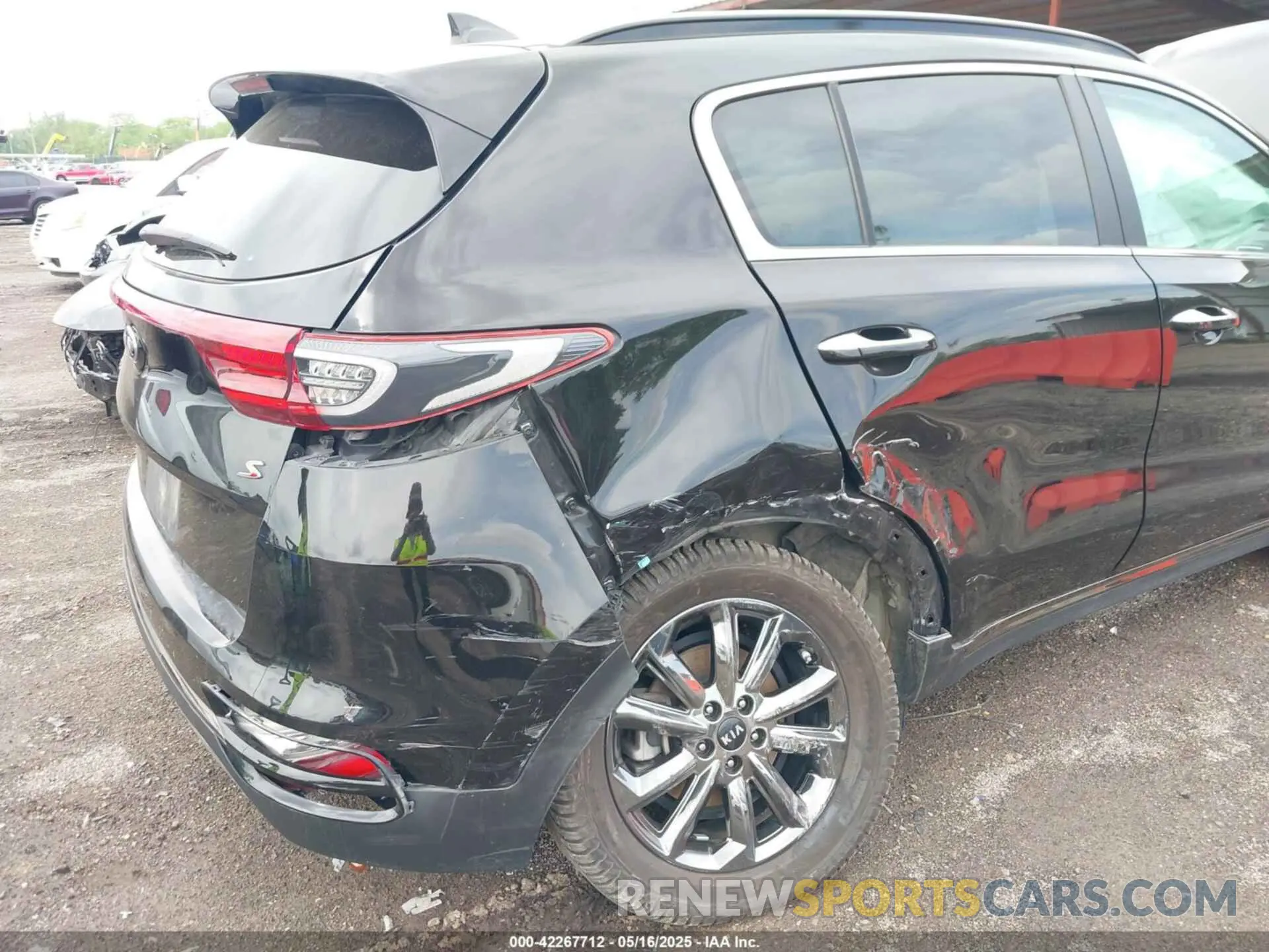 6 fotografías del automóvil dañado KNDP6CAC5L7683283 KIA SPORTAGE 2020