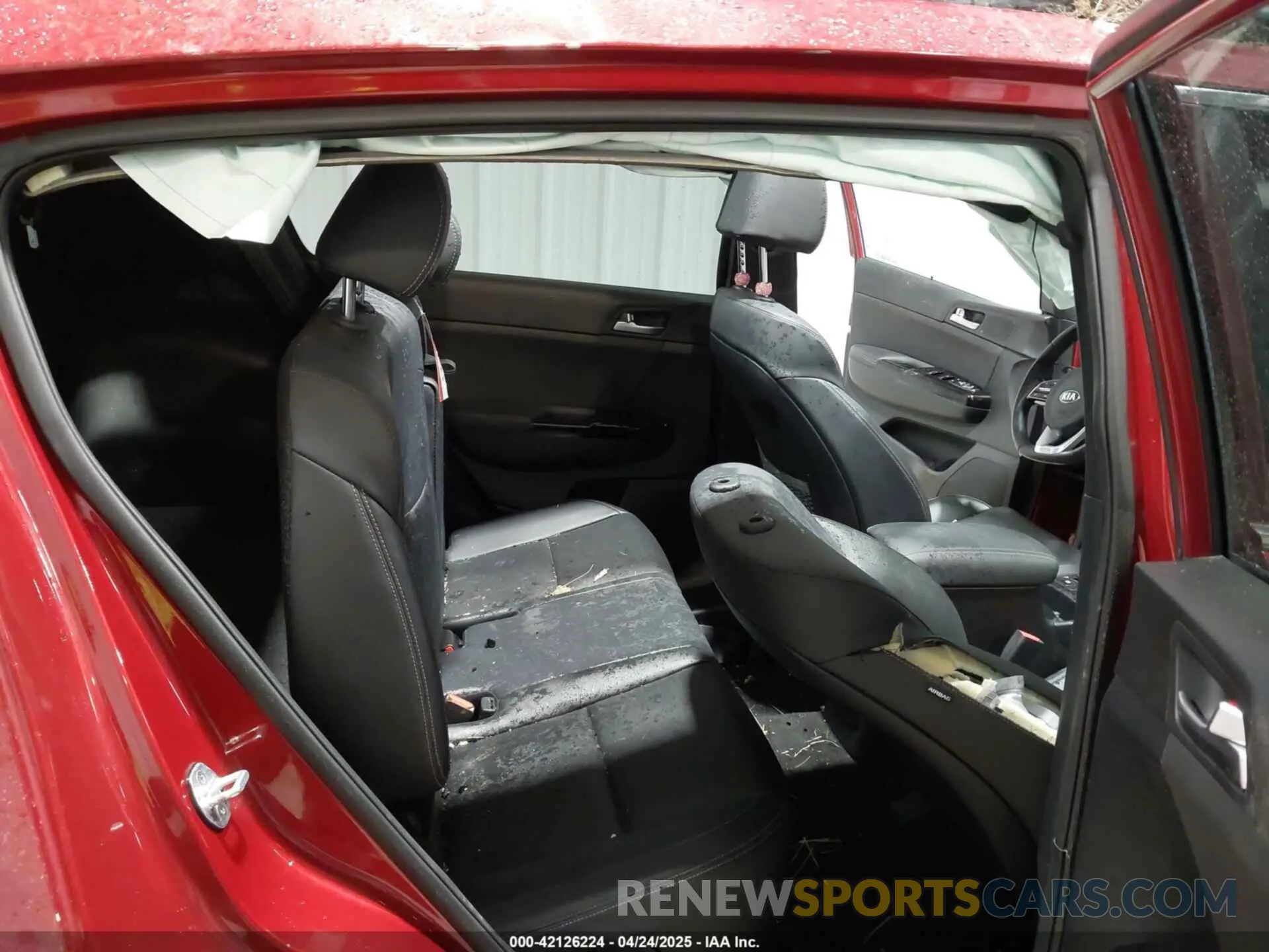 8 fotografías del automóvil dañado KNDP6CAC5L7726536 KIA SPORTAGE 2020