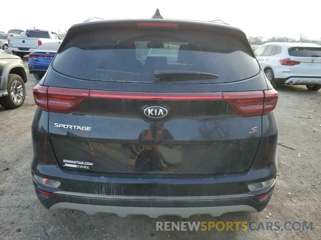 6 fotografías del automóvil dañado KNDP6CAC7L7730166 KIA SPORTAGE 2020