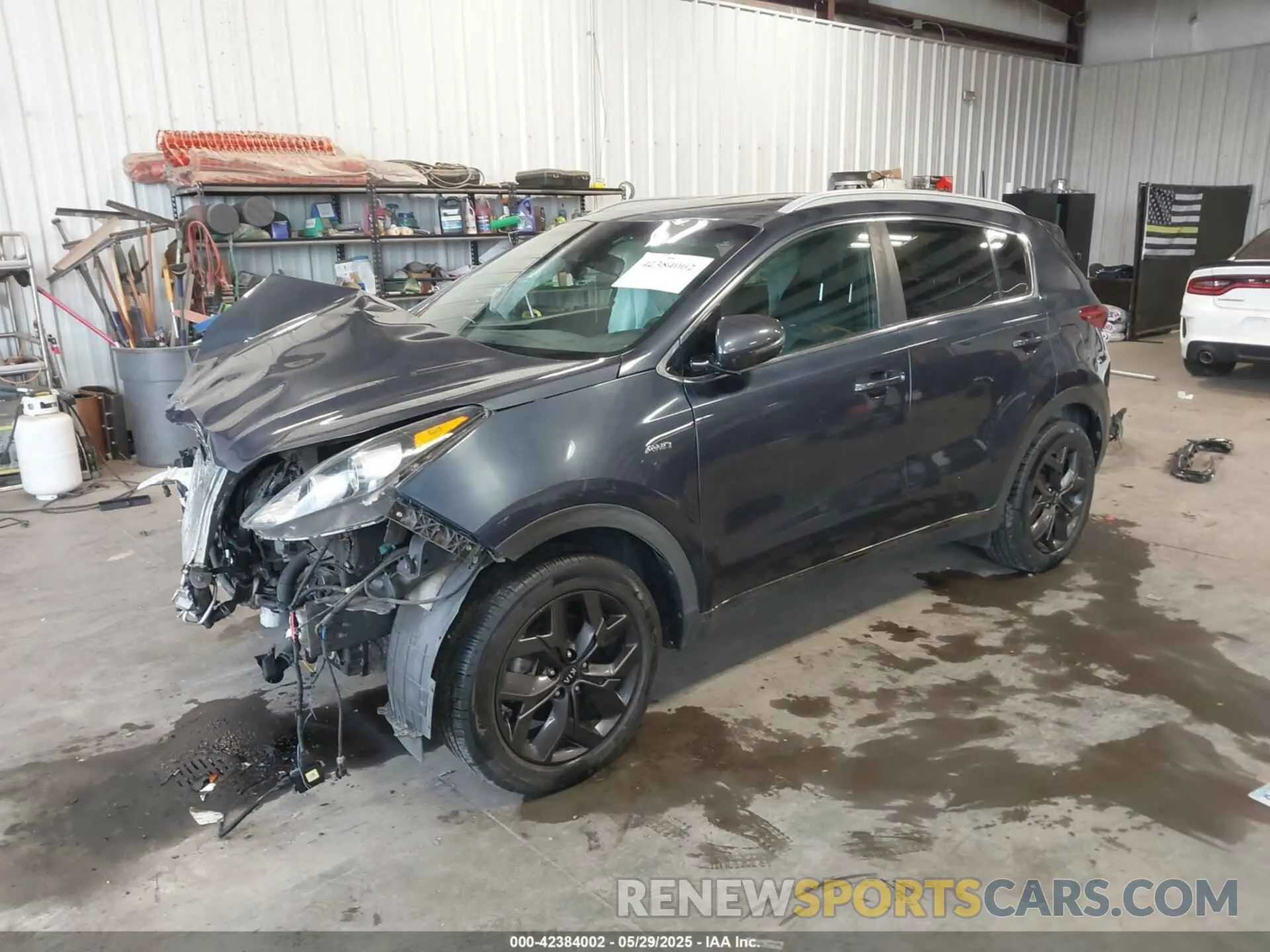2 fotografías del automóvil dañado KNDP6CAC8L7697615 KIA SPORTAGE 2020
