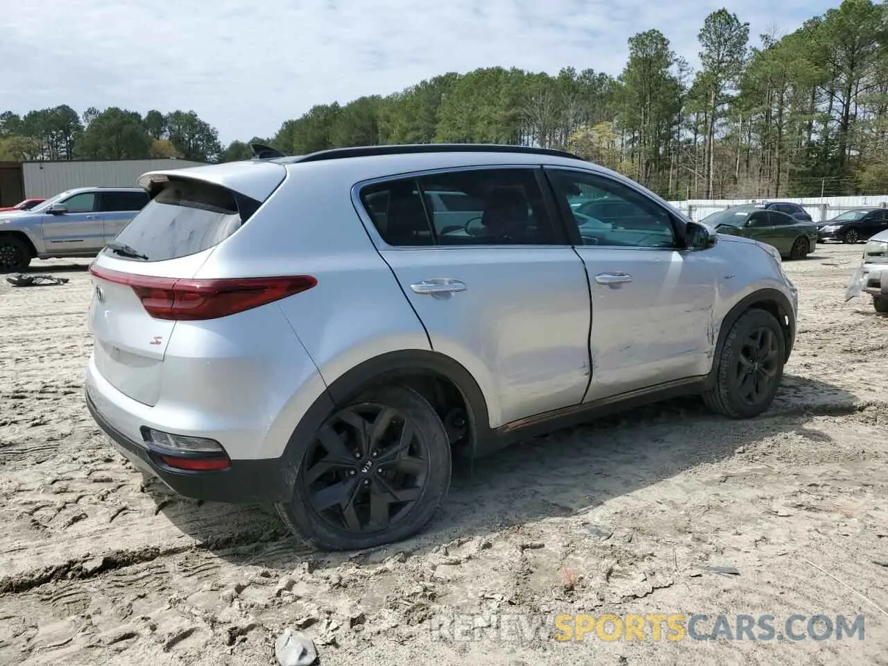 3 fotografías del automóvil dañado KNDP6CAC8L7746456 KIA SPORTAGE 2020