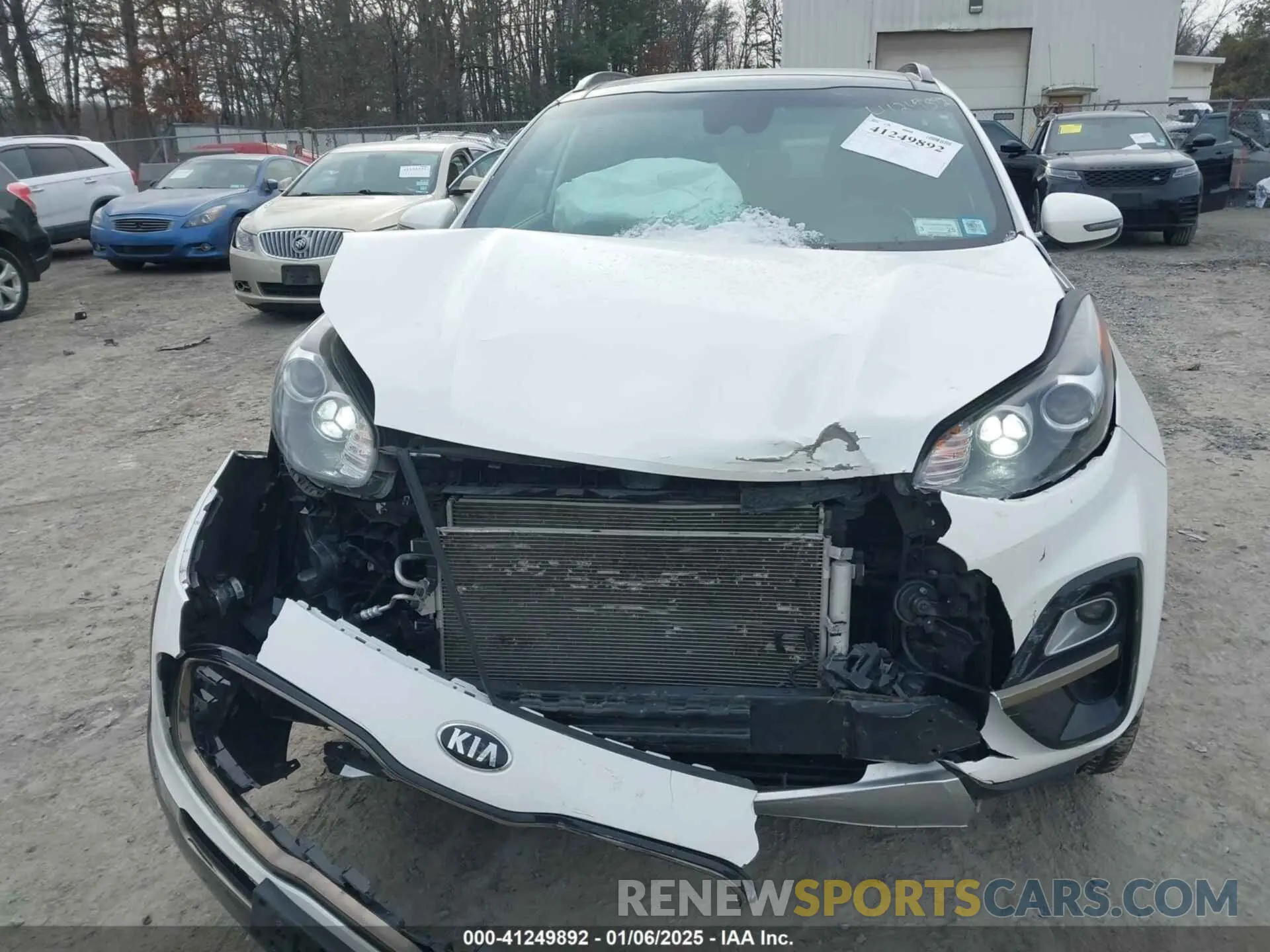 6 fotografías del automóvil dañado KNDP6CAC8L7757800 KIA SPORTAGE 2020