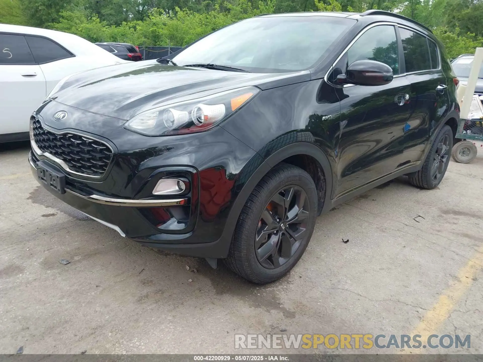 2 fotografías del automóvil dañado KNDP6CAC8L7762897 KIA SPORTAGE 2020