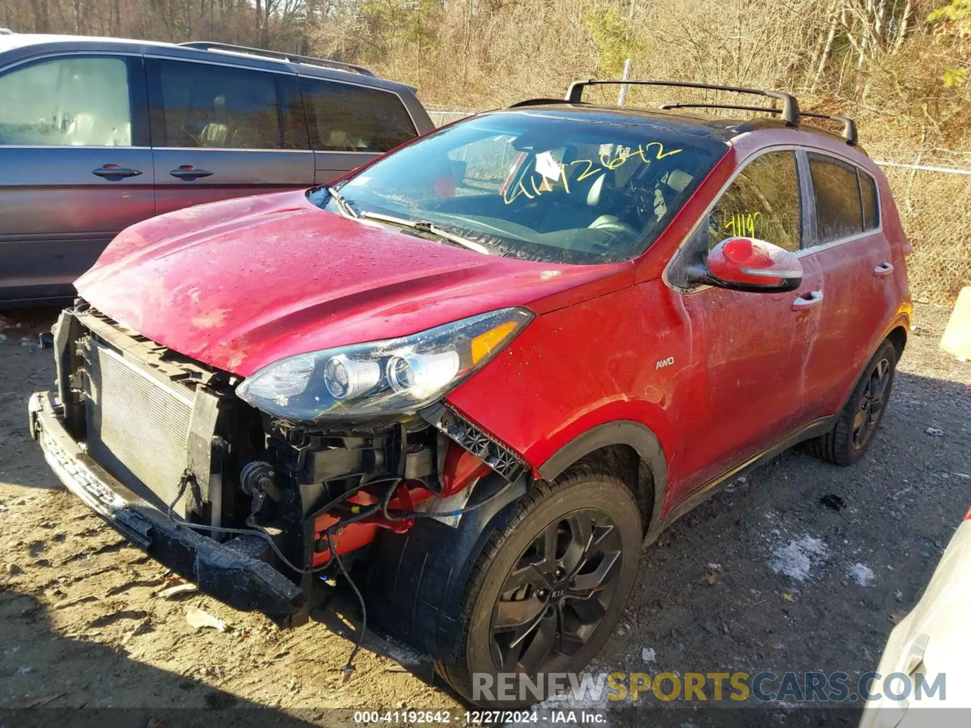 2 fotografías del automóvil dañado KNDP6CAC8L7830325 KIA SPORTAGE 2020