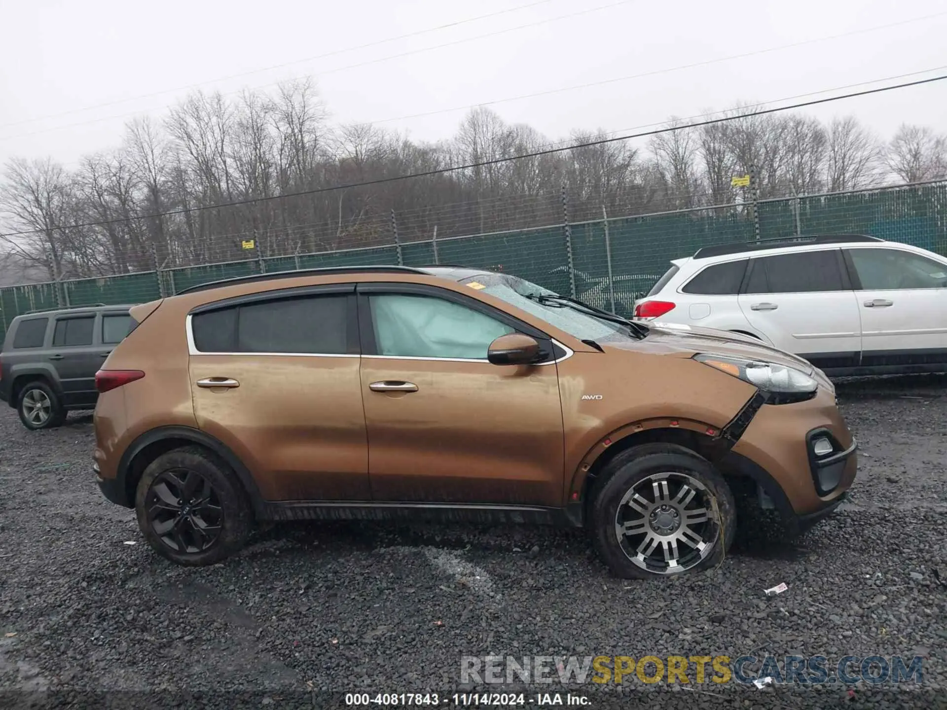 12 fotografías del automóvil dañado KNDP6CAC9L7681861 KIA SPORTAGE 2020
