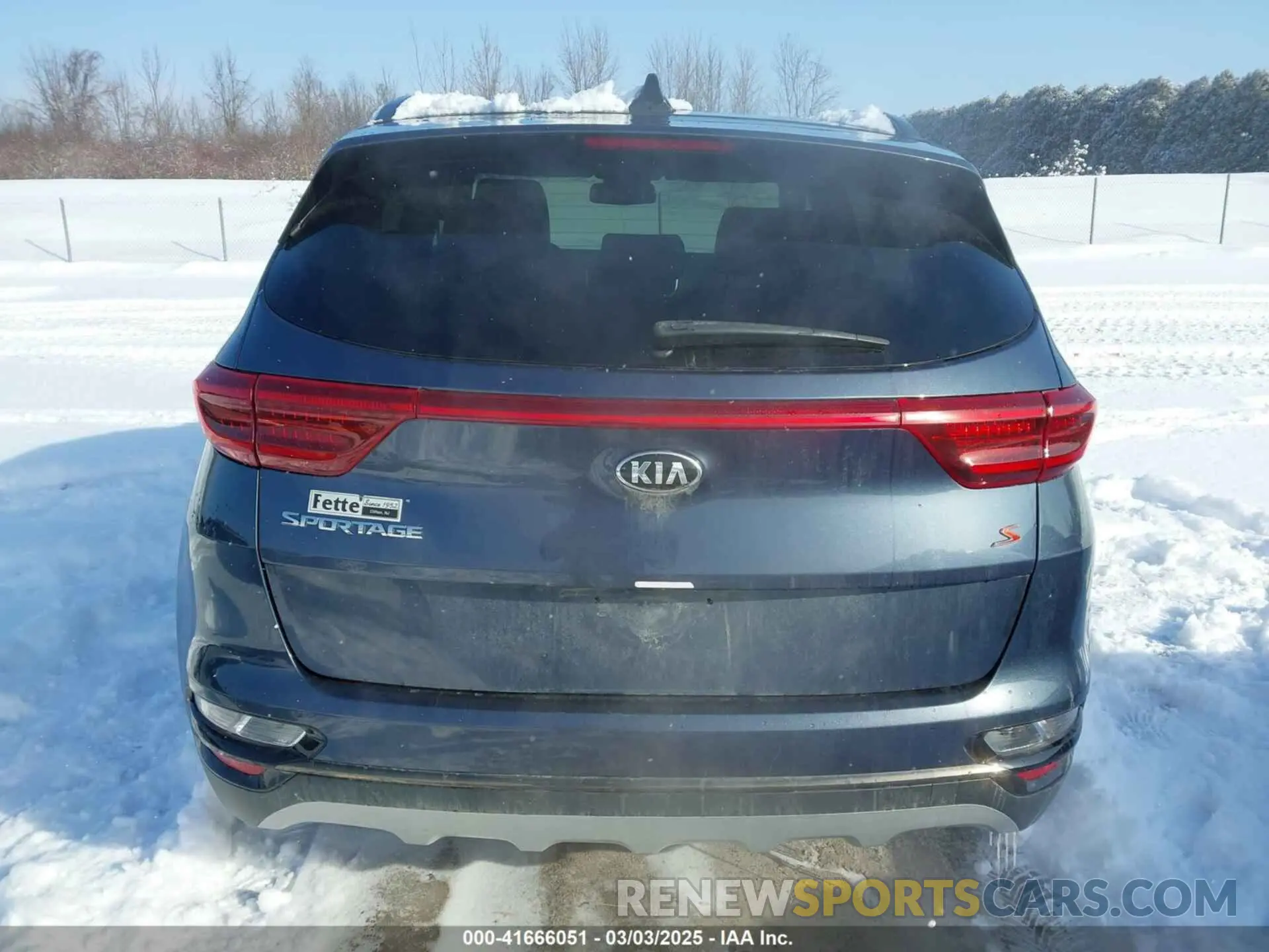 16 fotografías del automóvil dañado KNDP6CAC9L7746756 KIA SPORTAGE 2020